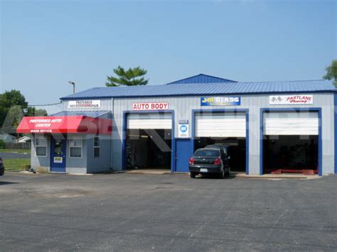 com and AutoZone. . Auto shop for rent milwaukee